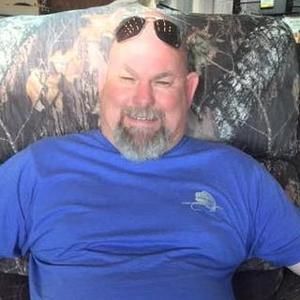 Meet your Posher, Dennis